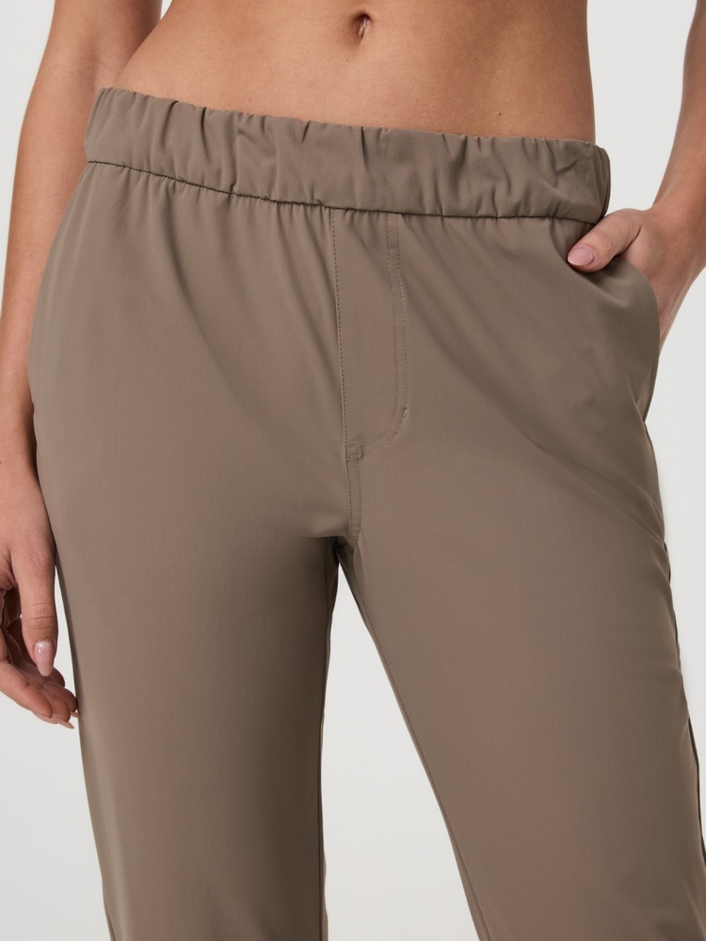 Vuori Miles Tech Ankle Elastic-Waist Pants in Pistachio Green Mid-Rise Medium - Picture 7 of 14